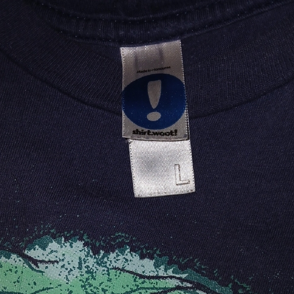 Men's Black Graphic Tee with Green Design - Picture 3 of 3